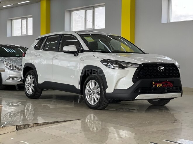 Toyota Corolla Cross-2