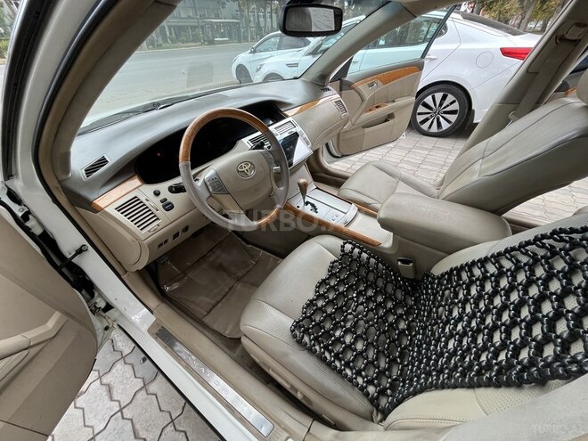 Toyota Avalon-9
