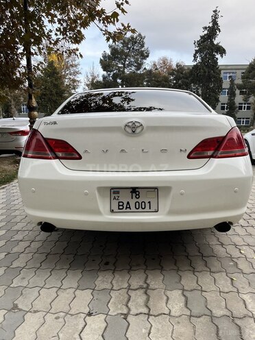 Toyota Avalon-2