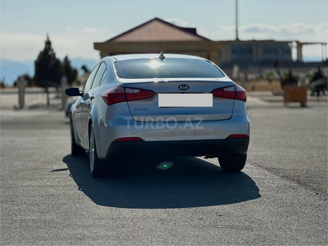Kia Forte-3