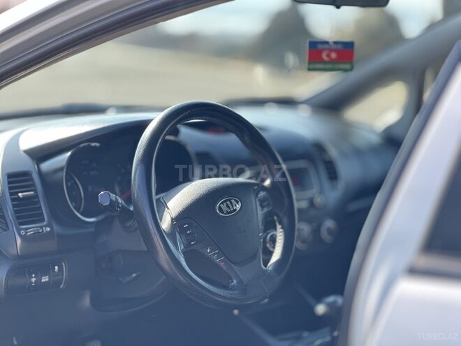 Kia Forte-7
