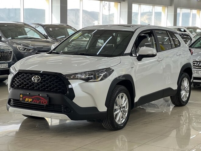 Toyota Corolla Cross-3