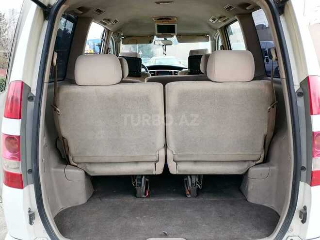 Toyota Noah 2004, 390,000 km - 2.0 л - Bakı
