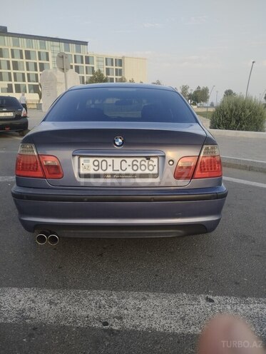 BMW 318-2