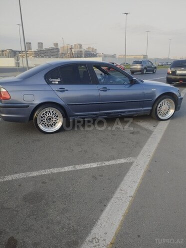 BMW 318-7