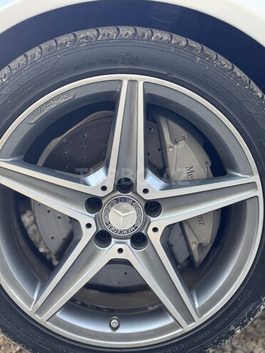 Mercedes C 300 2015, 115,000 km - 2.0 л - Naxçıvan