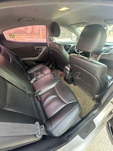 Hyundai Avante 2014, 261,000 km - 1.6 l - Bakı
