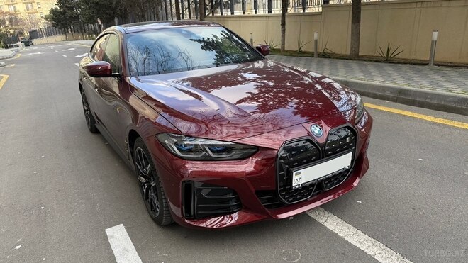 BMW i4-1