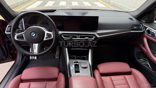 BMW i4-7