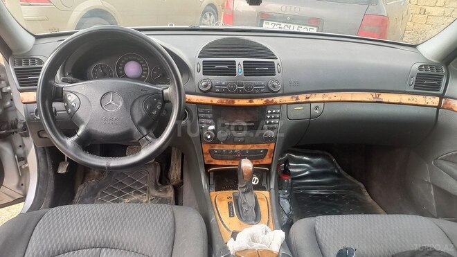 Mercedes E 220 d 2002, 333,212 km - 2.2 l - Bakı