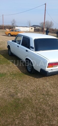 LADA (VAZ) 2107 2007, 30,000 km - 1.6 l - Saatlı