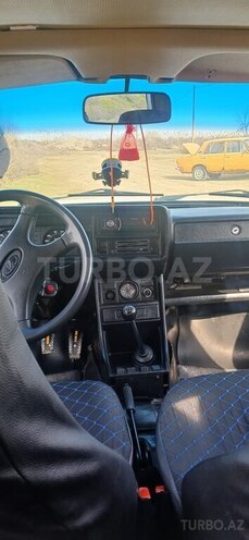 LADA (VAZ) 2107 2007, 30,000 km - 1.6 l - Saatlı