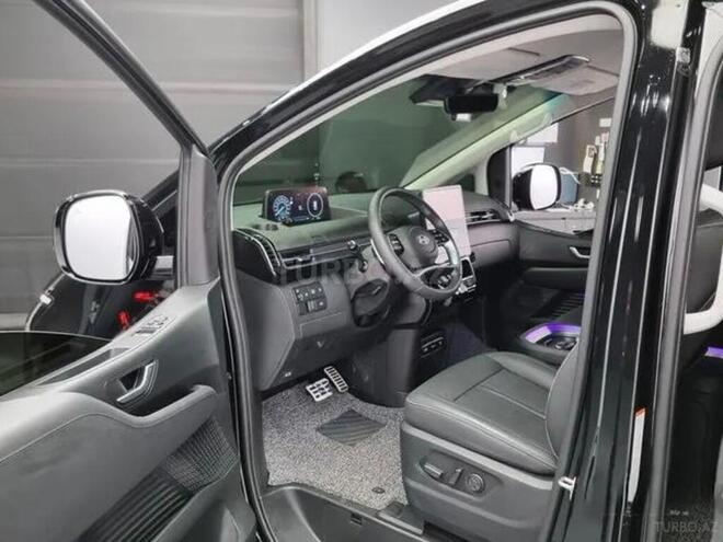 Hyundai Staria 2024, 10,000 km - 1.6 l - Bakı