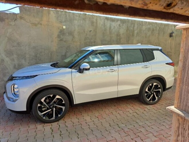 Mitsubishi Outlander 2022, 47,000 km - 2.5 l - Naxçıvan
