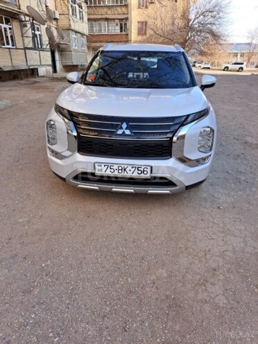 Mitsubishi Outlander 2022, 47,000 km - 2.5 l - Naxçıvan
