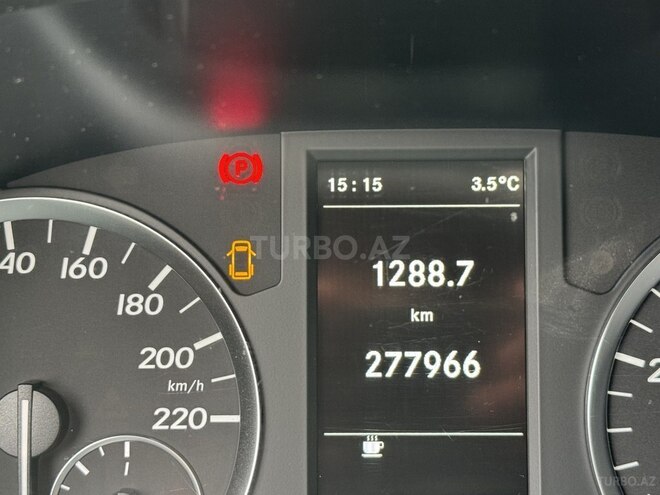 Mercedes Vito 2016, 270,000 km - 1.6 л - Gəncə