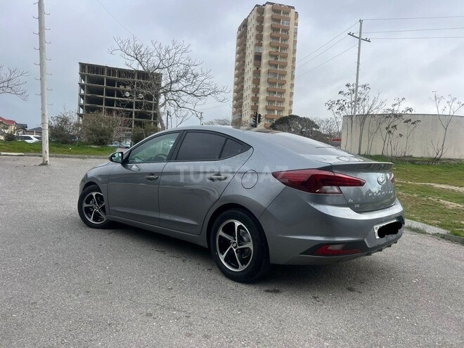 Hyundai Elantra 2019, 99,000 km - 2.0 л - Bakı