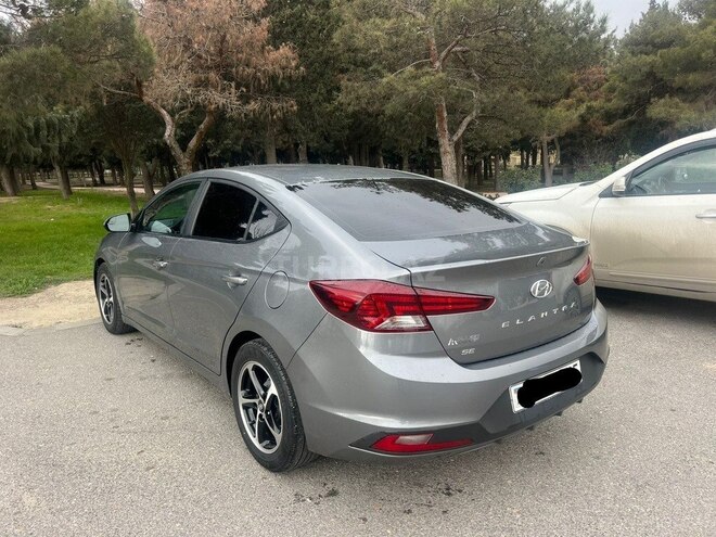 Hyundai Elantra 2019, 99,000 km - 2.0 л - Bakı