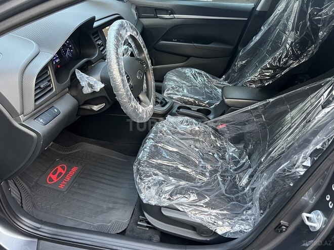 Hyundai Elantra 2019, 99,000 km - 2.0 л - Bakı