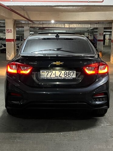 Chevrolet Cruze-4