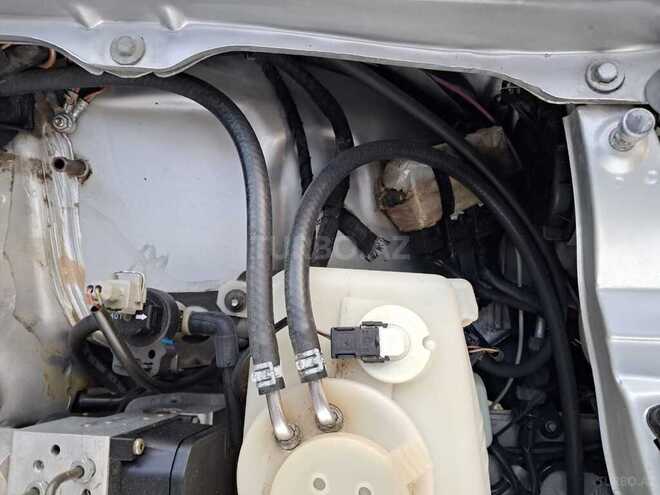 Mercedes E 200 2000, 279,600 km - 2.0 l - Bakı