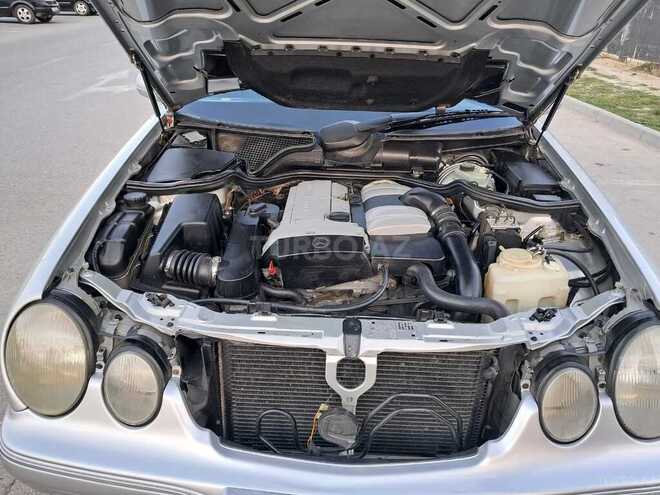 Mercedes E 200 2000, 279,600 km - 2.0 l - Bakı