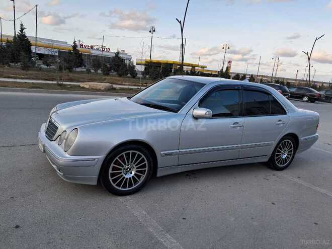 Mercedes E 200 2000, 279,600 km - 2.0 l - Bakı