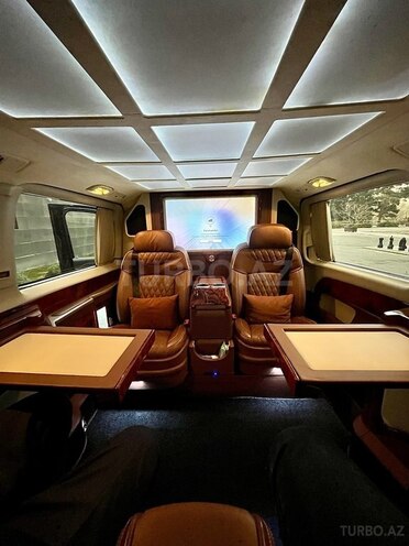 Mercedes V 250 2017, 7,000 km - 2.0 l - Bakı