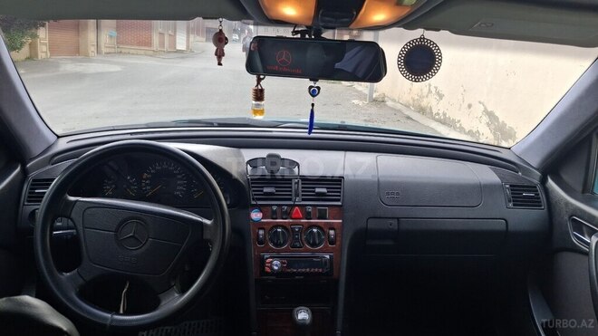 Mercedes C 180 1998, 588,000 km - 1.8 л - Bakı