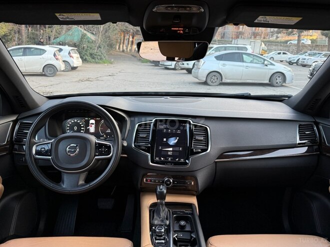 Volvo XC90-3