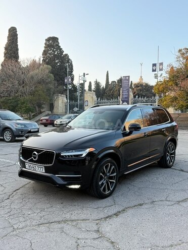 Volvo XC90-4