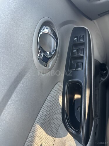 Nissan Sunny 2012, 220,000 km - 1.5 l - Bakı