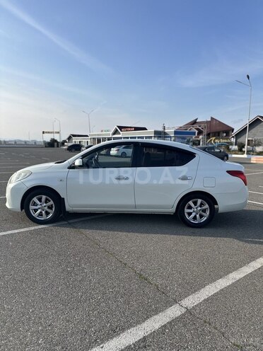 Nissan Sunny 2012, 220,000 km - 1.5 l - Bakı