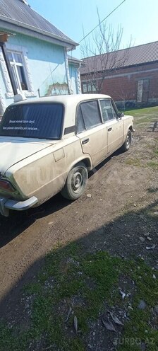 LADA (VAZ) 2103-17