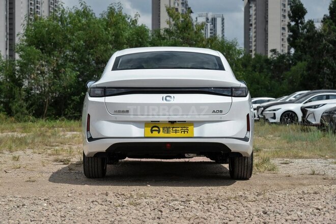 Changan Qiyuan A05 2025, 0 km - 1.5 l - Bakı