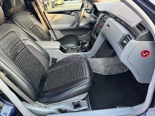 Mercedes E 320 2000, 520,000 km - 3.2 l - Bakı