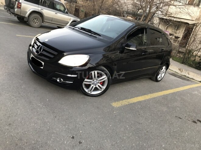 Mercedes B 170 2010, 143,000 km - 1.7 l - Sumqayıt