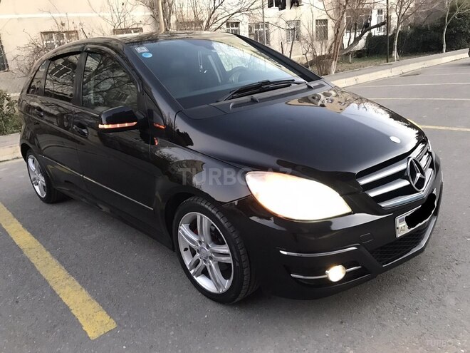 Mercedes B 170 2010, 143,000 km - 1.7 l - Sumqayıt