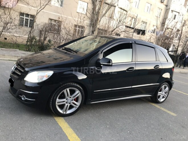 Mercedes B 170 2010, 143,000 km - 1.7 l - Sumqayıt