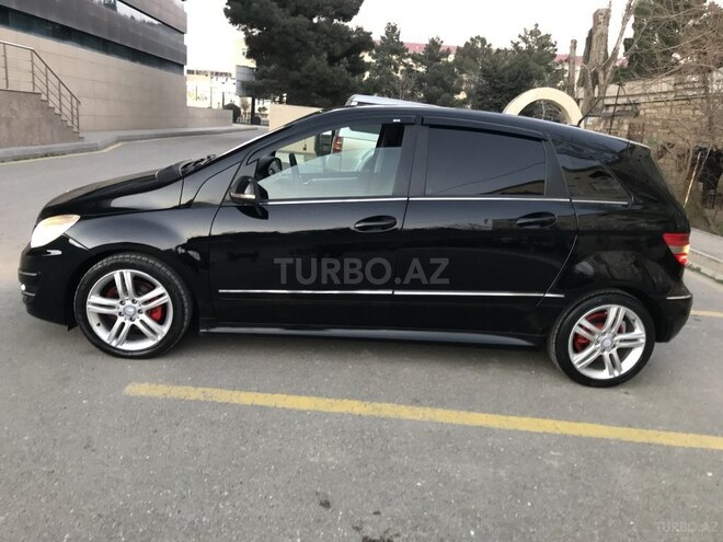 Mercedes B 170 2010, 143,000 km - 1.7 l - Sumqayıt