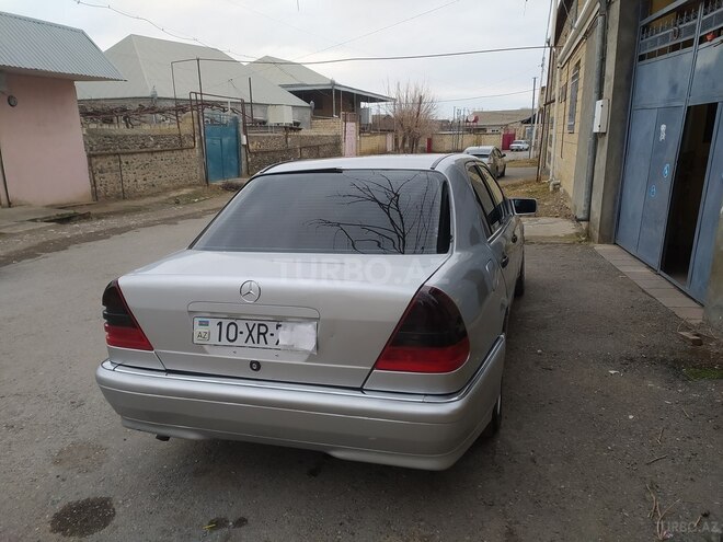 Mercedes C 220 d 1994, 188,888 km - 2.2 l - Gəncə
