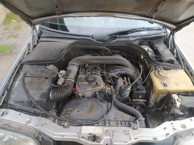 Mercedes C 220 d 1994, 188,888 km - 2.2 l - Gəncə
