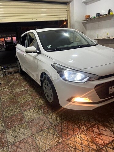 Hyundai i20 2017, 360,000 km - 1.2 l - Bakı