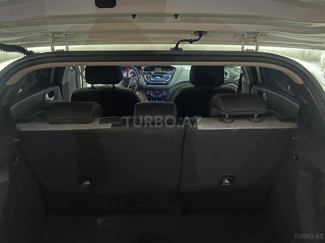 Hyundai i20 2017, 360,000 km - 1.2 l - Bakı