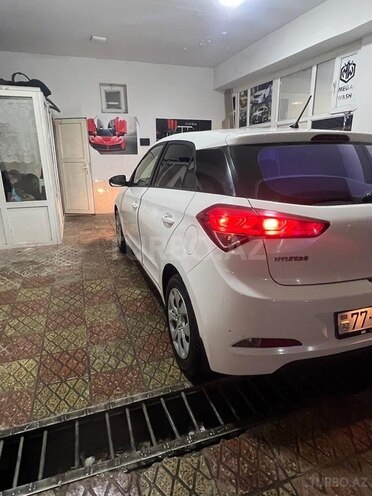 Hyundai i20 2017, 360,000 km - 1.2 l - Bakı