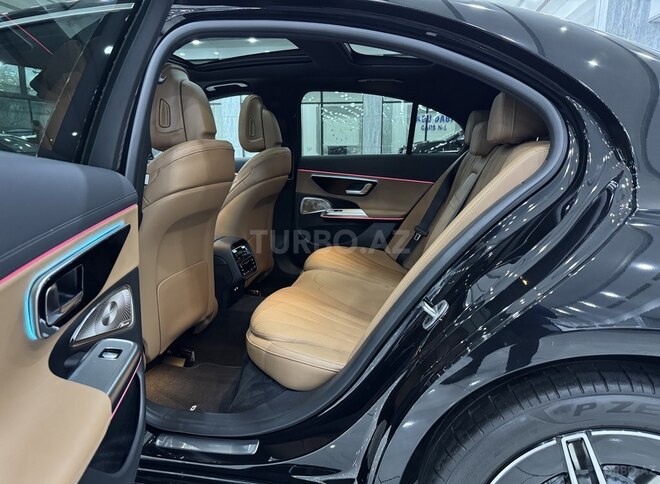 Mercedes E 300 e 4MATIC 2024, 0 km - 2.0 л - Bakı