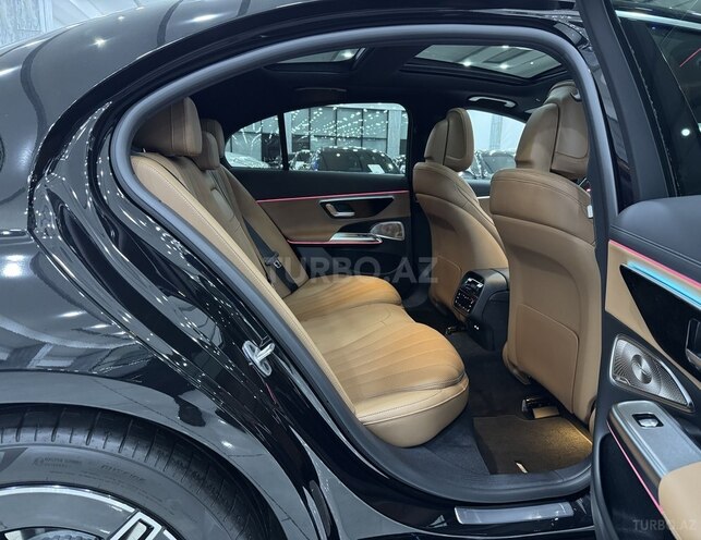 Mercedes E 300 e 4MATIC 2024, 0 km - 2.0 л - Bakı