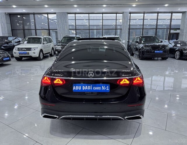 Mercedes E 300 e 4MATIC 2024, 0 km - 2.0 л - Bakı