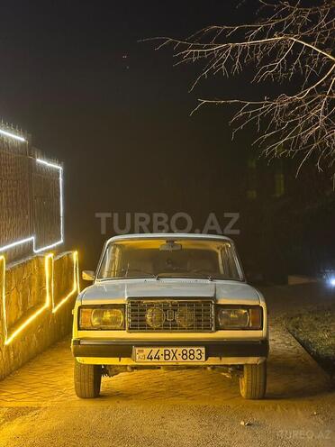 LADA (VAZ) 2107 2000, 175,000 km - 1.6 l - Quba