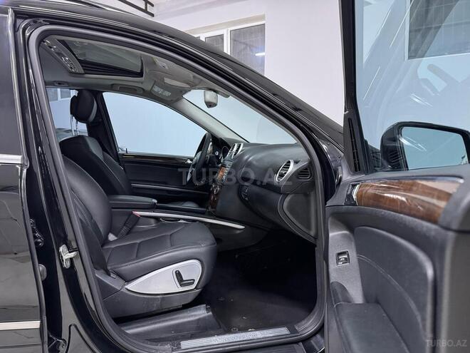 Mercedes ML 350 4MATIC 2011, 186,226 km - 3.5 l - Sumqayıt